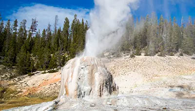 Lone Star Geyser in Yellowstone National Park